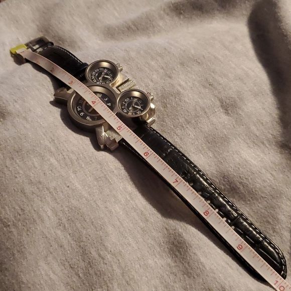 Oulm 3 Face HUGE Men's Analog Quartz Watch Leather Band Silver Cases Black Faces - Picture 9 of 9